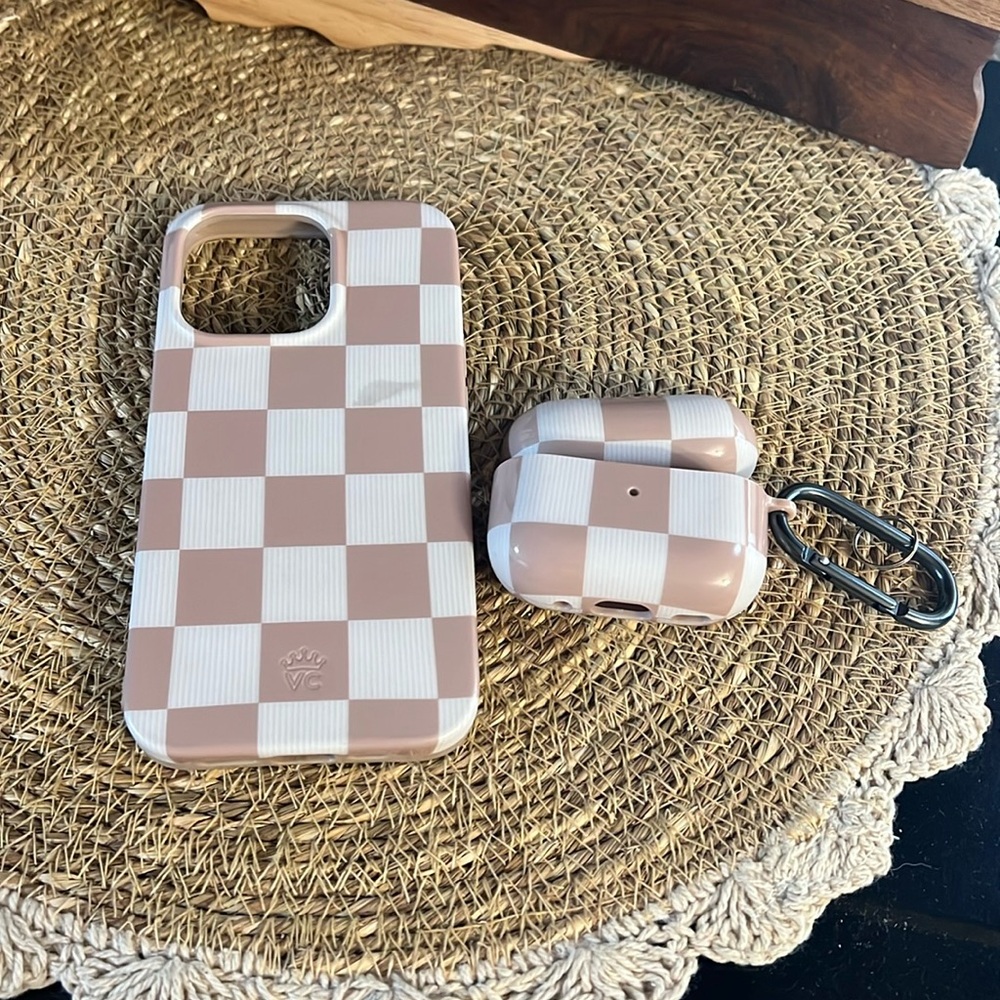 Velvet Caviar Nude Vibe Check iPhone 13 Pro / AirPod pro case bundle